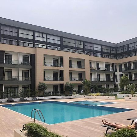 Enjoy Luxury Studio W/Pool @Embassy Gardens Akra Dış mekan fotoğraf
