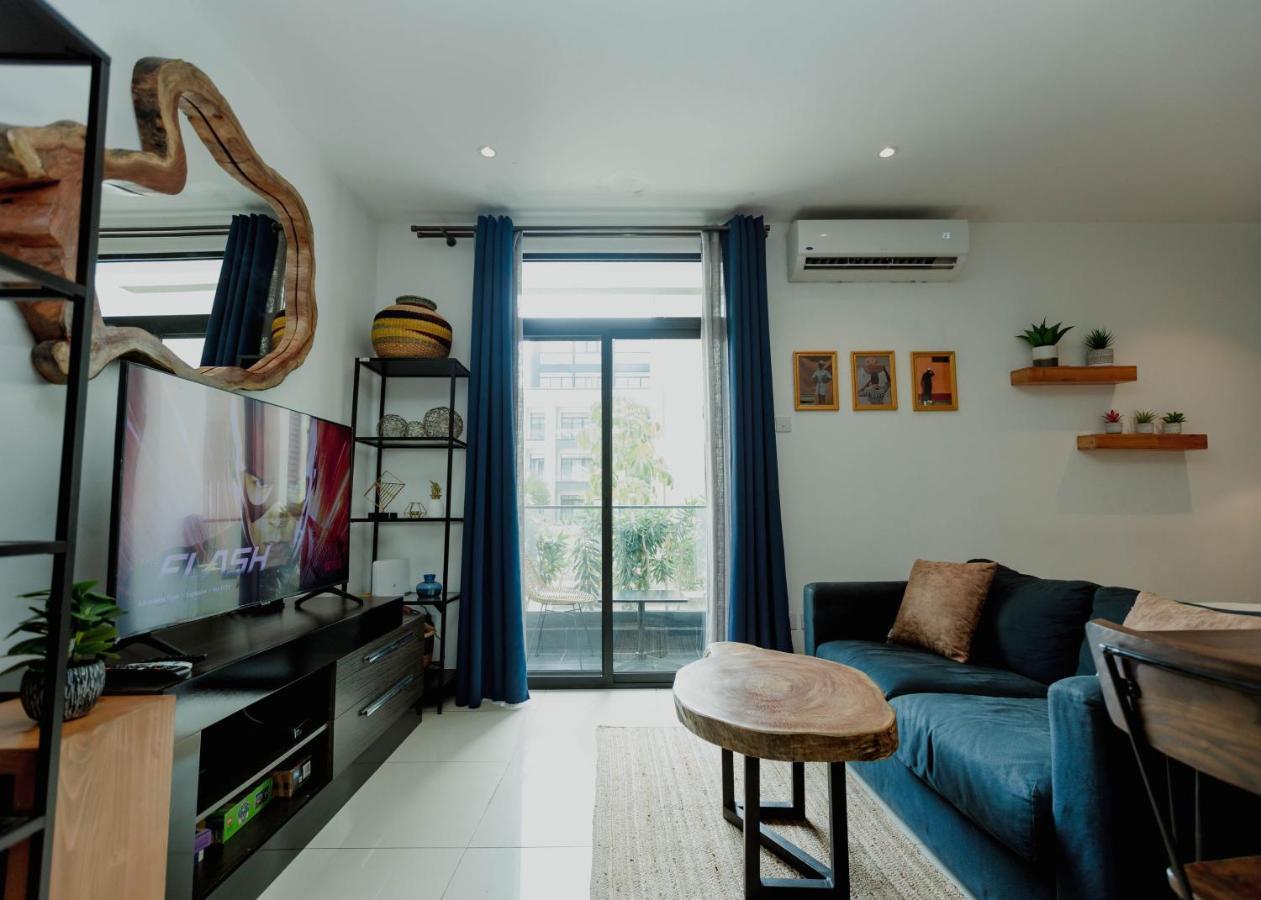 Enjoy Luxury Studio W/Pool @Embassy Gardens Akra Dış mekan fotoğraf